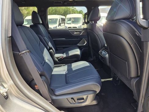 Used 2026 INFINITI QX80 4WD w/ Sport Exterior Package image 19