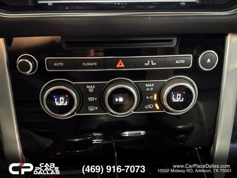 Used 2016 Land Rover Range Rover Supercharged AWD/4WD image 38
