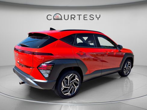 New 2026 Hyundai Kona SEL Premium FWD image 5