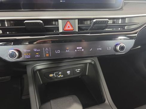 Used 2026 Kia K5 LXS FWD image 24