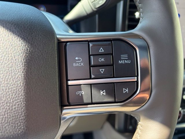 New 2026 Ford F250 Platinum w/ Platinum Plus Package AWD/4WD image 24