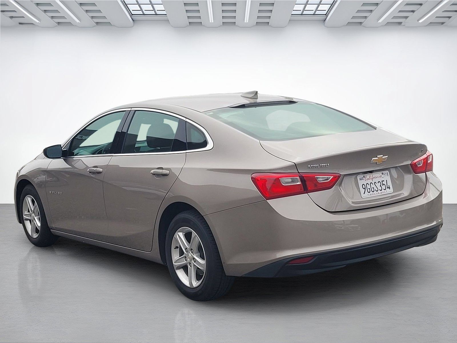 Used 2023 Chevrolet Malibu LT FWD image 6