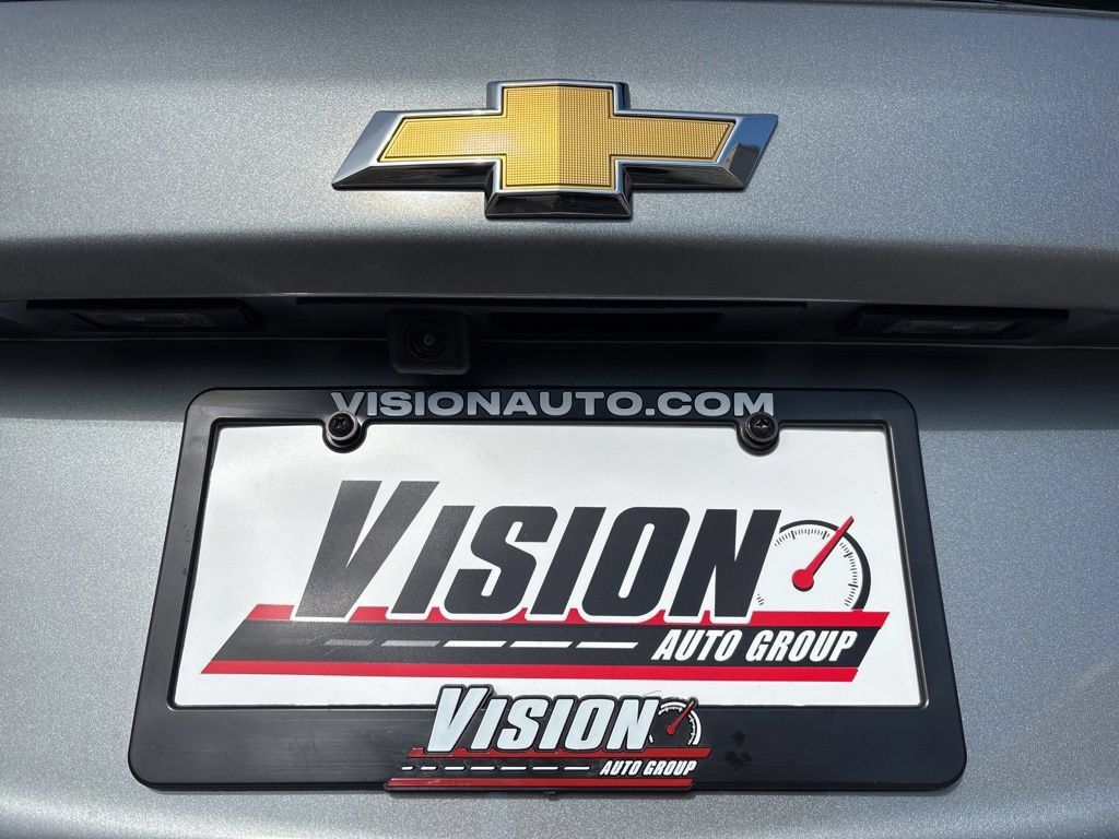 Used 2024 Chevrolet Equinox LS FWD image 33
