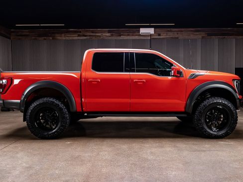 Used 2022 Ford F150 Raptor w/ Raptor 37 Performance Package AWD/4WD image 11