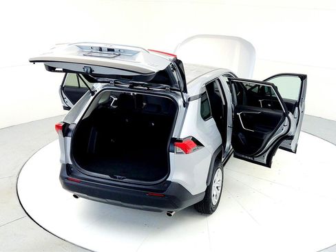 Certified 2023 Toyota RAV4 LE image 23