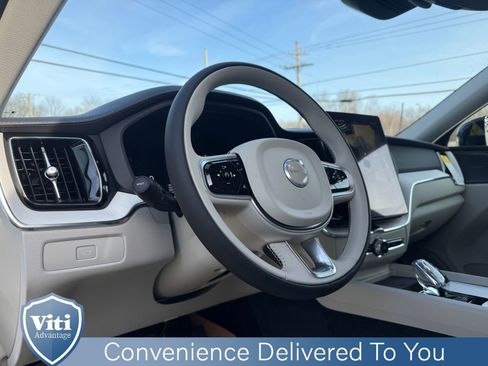 New 2026 Volvo XC60 B5 Ultra w/ Protection Package Premier image 11