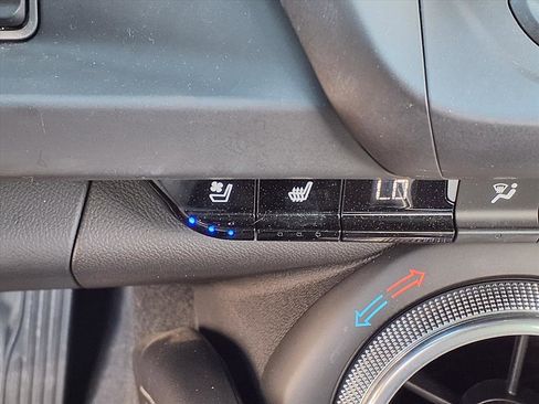 Used 2024 Chevrolet Camaro LT image 18