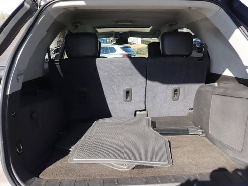 Used 2011 Chevrolet Equinox LT w/ Driver Convenience Package image 17