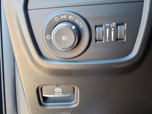 New 2025 Jeep Grand Cherokee L Limited w/ Luxury Tech Group II image 22