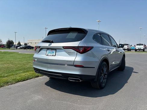 Used 2023 Acura MDX A-Spec AWD/4WD image 3