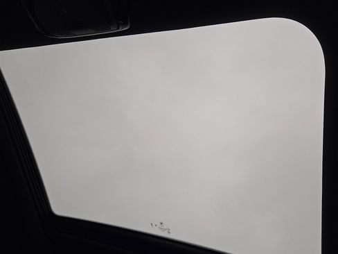 Used 2025 BMW M2 Base w/ Lighting Package image 15