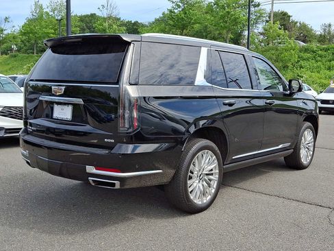 Used 2025 Cadillac Escalade Premium Luxury AWD/4WD image 6