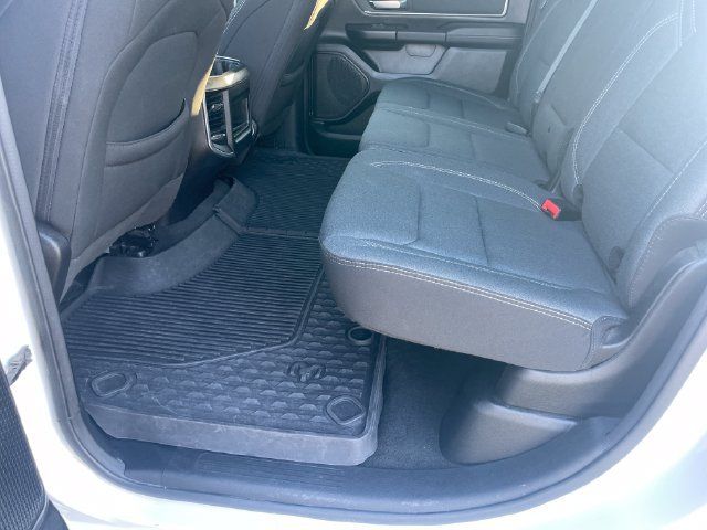Used 2022 RAM 1500 Big Horn AWD/4WD image 26