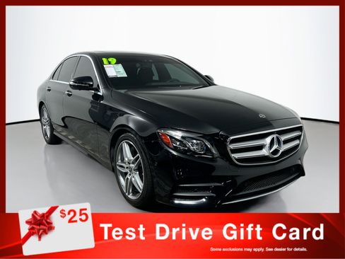 Used 2019 Mercedes-Benz E 300 image 1