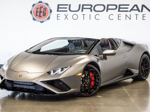 Used 2021 Lamborghini Huracan EVO RWD image 6