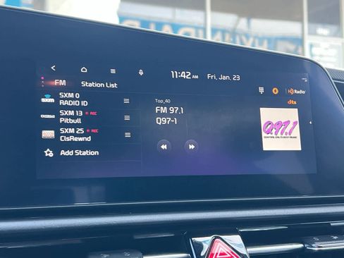 Used 2025 Kia Niro Wind image 19