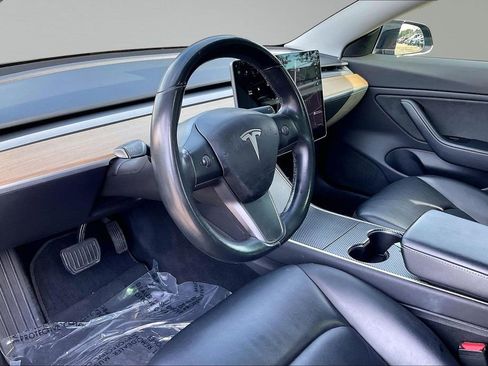 Used 2018 Tesla Model 3 Long Range RWD image 14