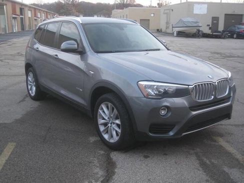 Used 2015 BMW X3 xDrive28i image 3