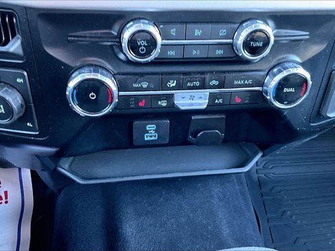 Used 2023 Ford F150 XLT w/ Equipment Group 302A High image 23