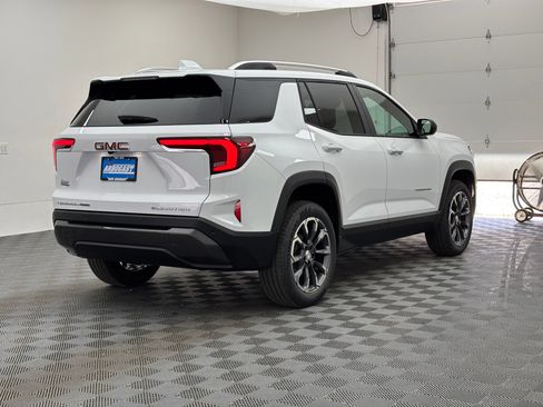 New 2027 GMC Terrain Elevation w/ Elevation Premium Package AWD/4WD image 7