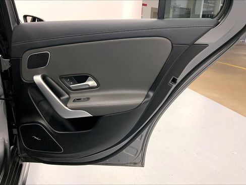Used 2019 Mercedes-Benz A 220 image 12