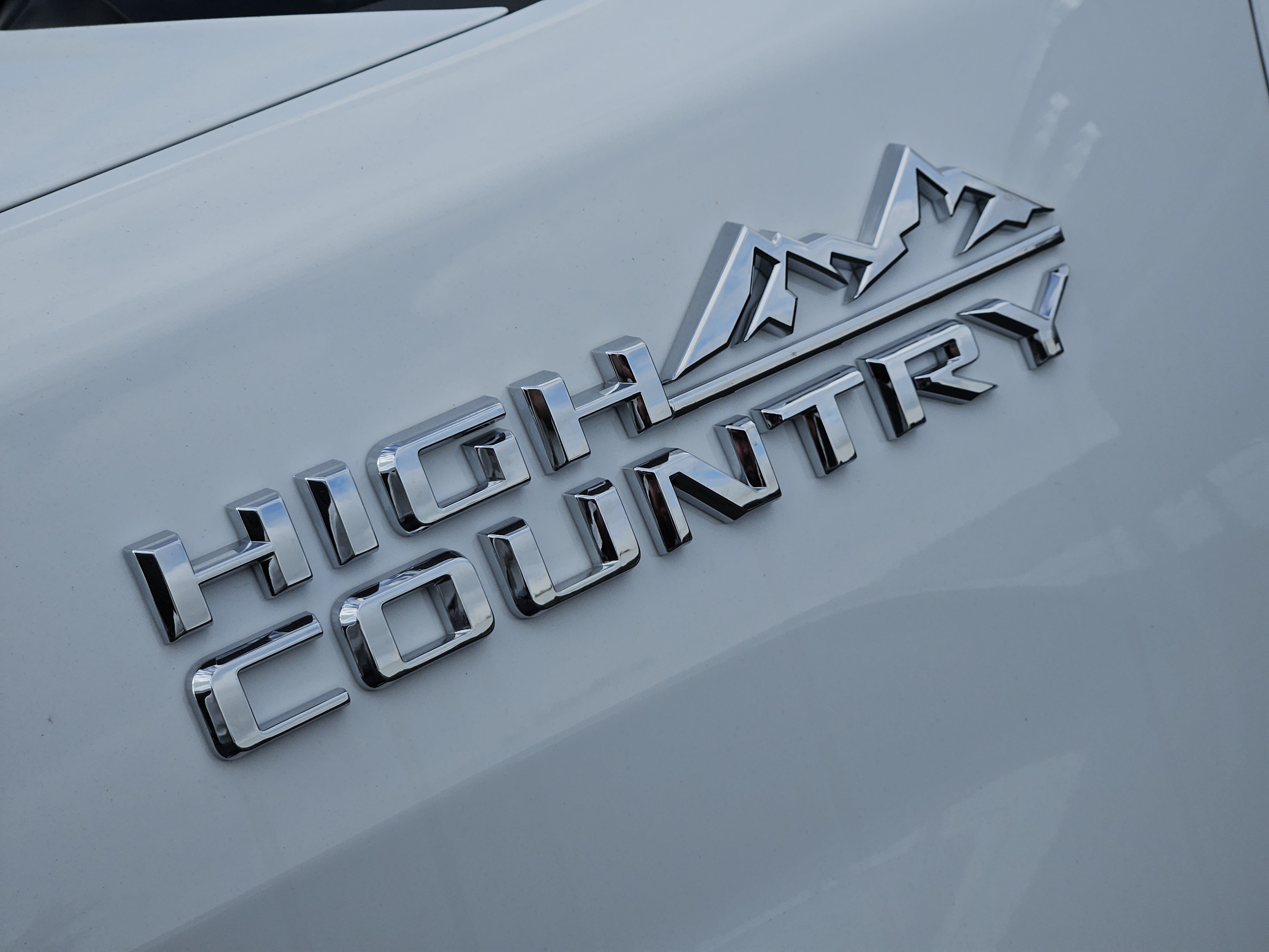 New 2026 Chevrolet Silverado 2500 High Country w/ Technology Package AWD/4WD image 8