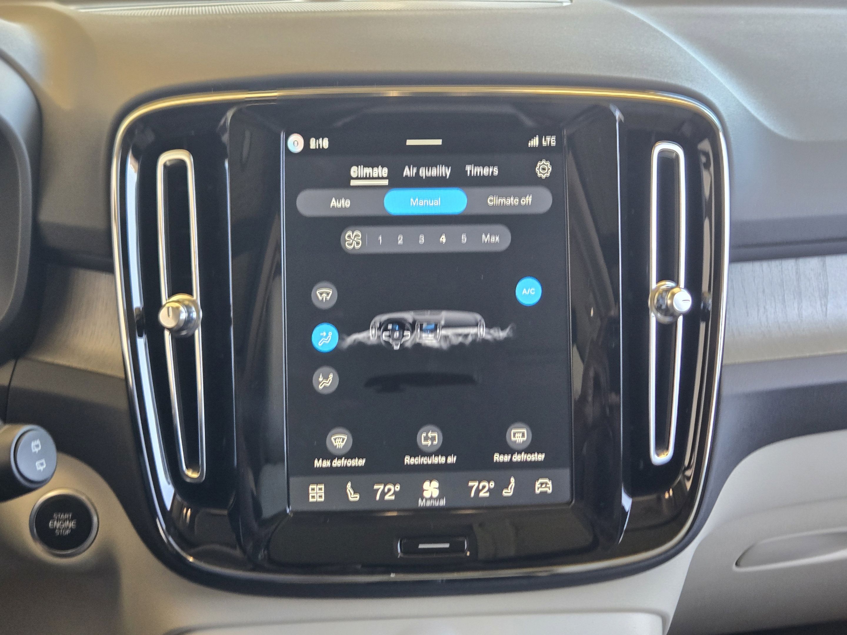 Used 2026 Volvo XC40 B5 Plus w/ Protection Package Premier AWD/4WD image 14