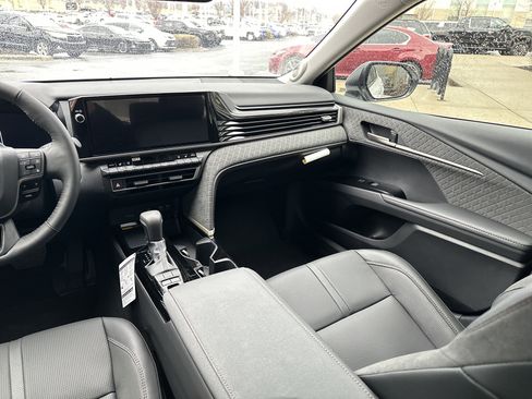 New 2026 Toyota Camry XLE image 18