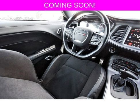 Used 2023 Dodge Challenger R/T w/ Plus Package image 9