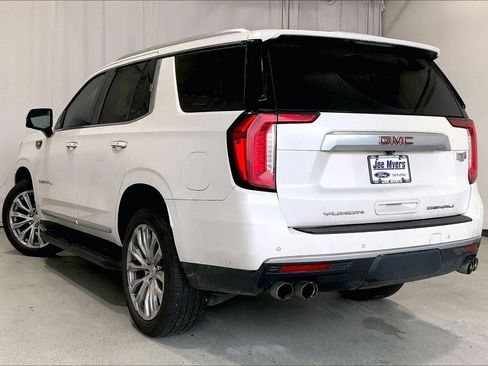 Used 2021 GMC Yukon Denali RWD image 5