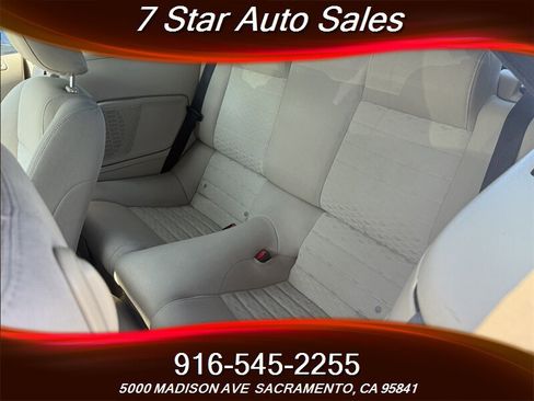 Used 2005 Ford Mustang GT Premium image 13