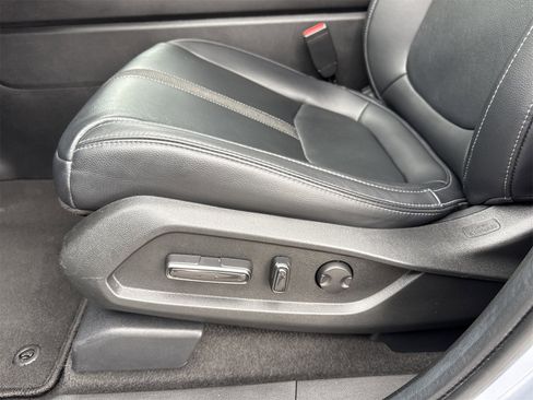 Used 2023 Honda Pilot Touring image 21