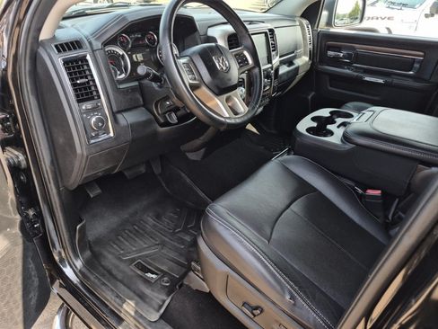 Used 2018 RAM 1500 Laramie w/ Convenience Group AWD/4WD image 13