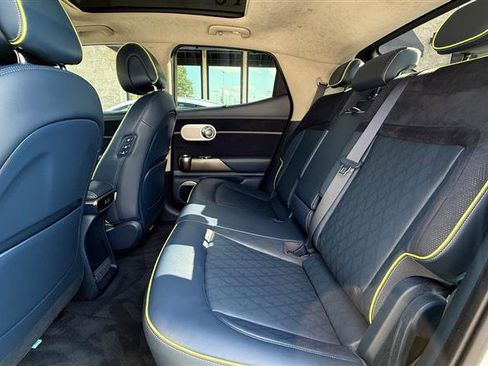 Used 2023 Genesis GV60 Performance image 16