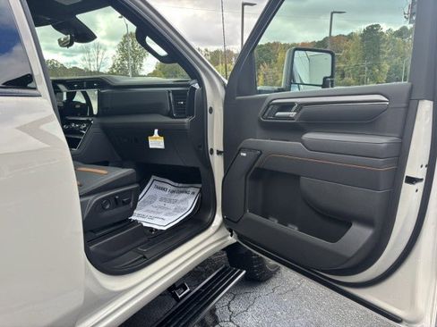 New 2026 GMC Sierra 2500 AT4 w/ AT4 Premium Plus Package image 45