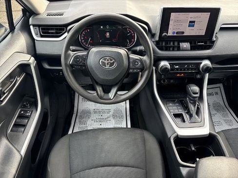 Used 2023 Toyota RAV4 LE image 6