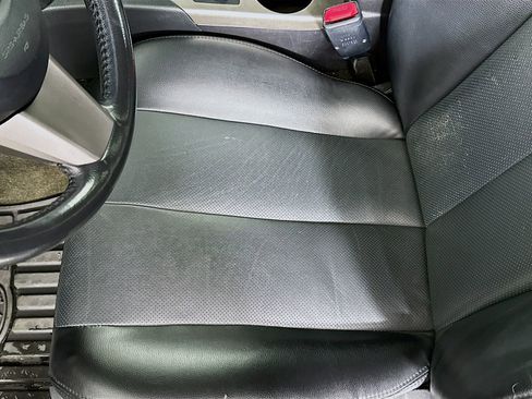 Used 2011 Subaru Outback 3.6R Limited image 19