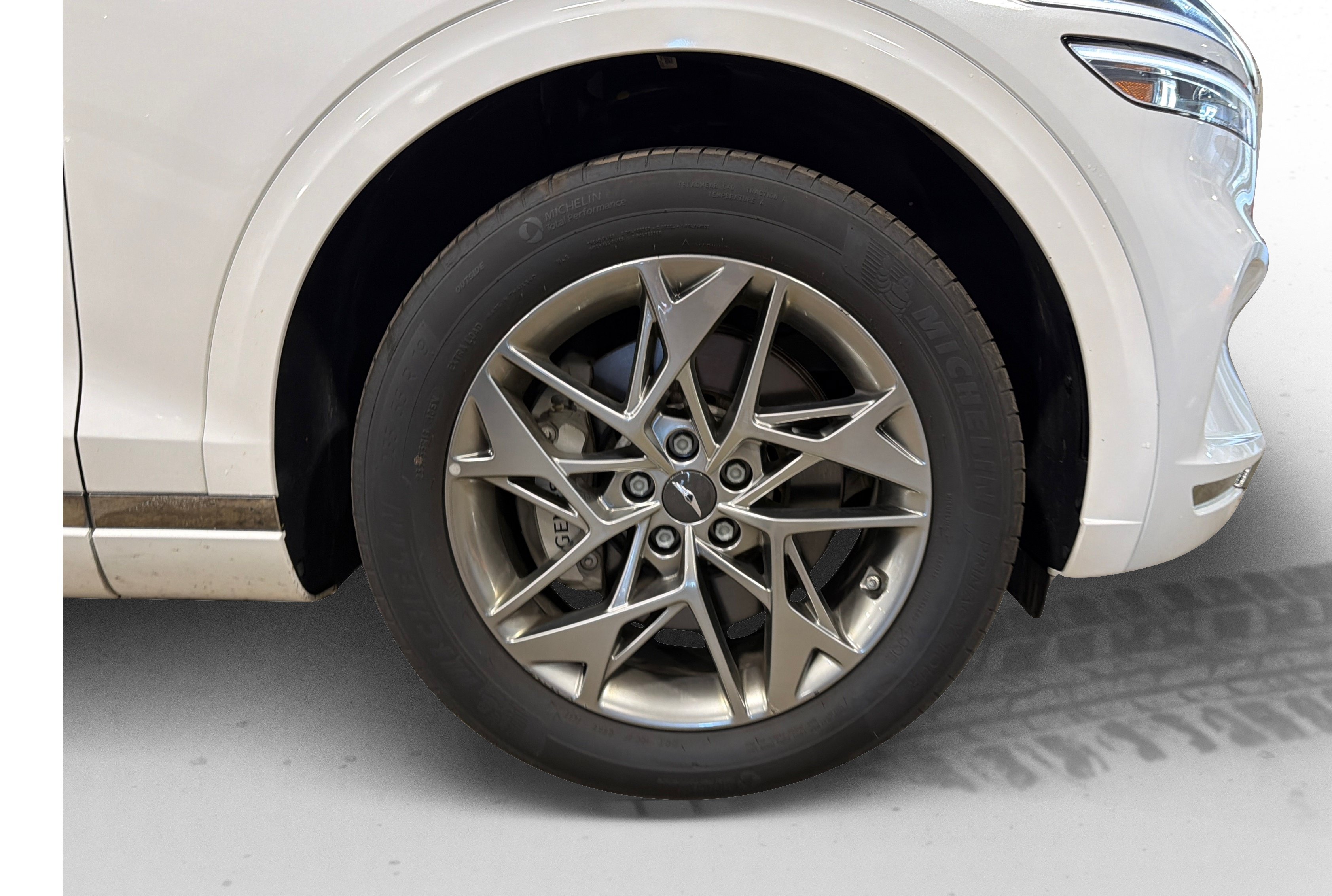 Used 2025 Genesis GV70 2.5T AWD/4WD image 50