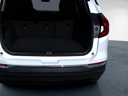 Used 2021 GMC Terrain SLT image 13