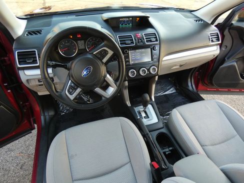 Used 2018 Subaru Forester 2.5i w/ Alloy Wheel Package image 24