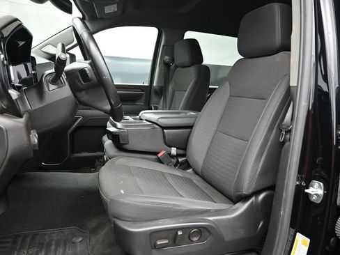 Used 2025 Chevrolet Silverado 2500 LT w/ Safety Package AWD/4WD image 4