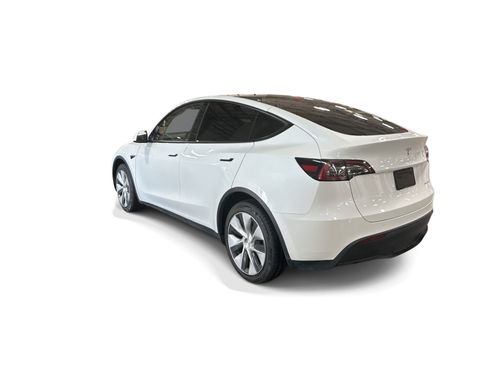Certified 2023 Tesla Model Y Long Range AWD/4WD image 4