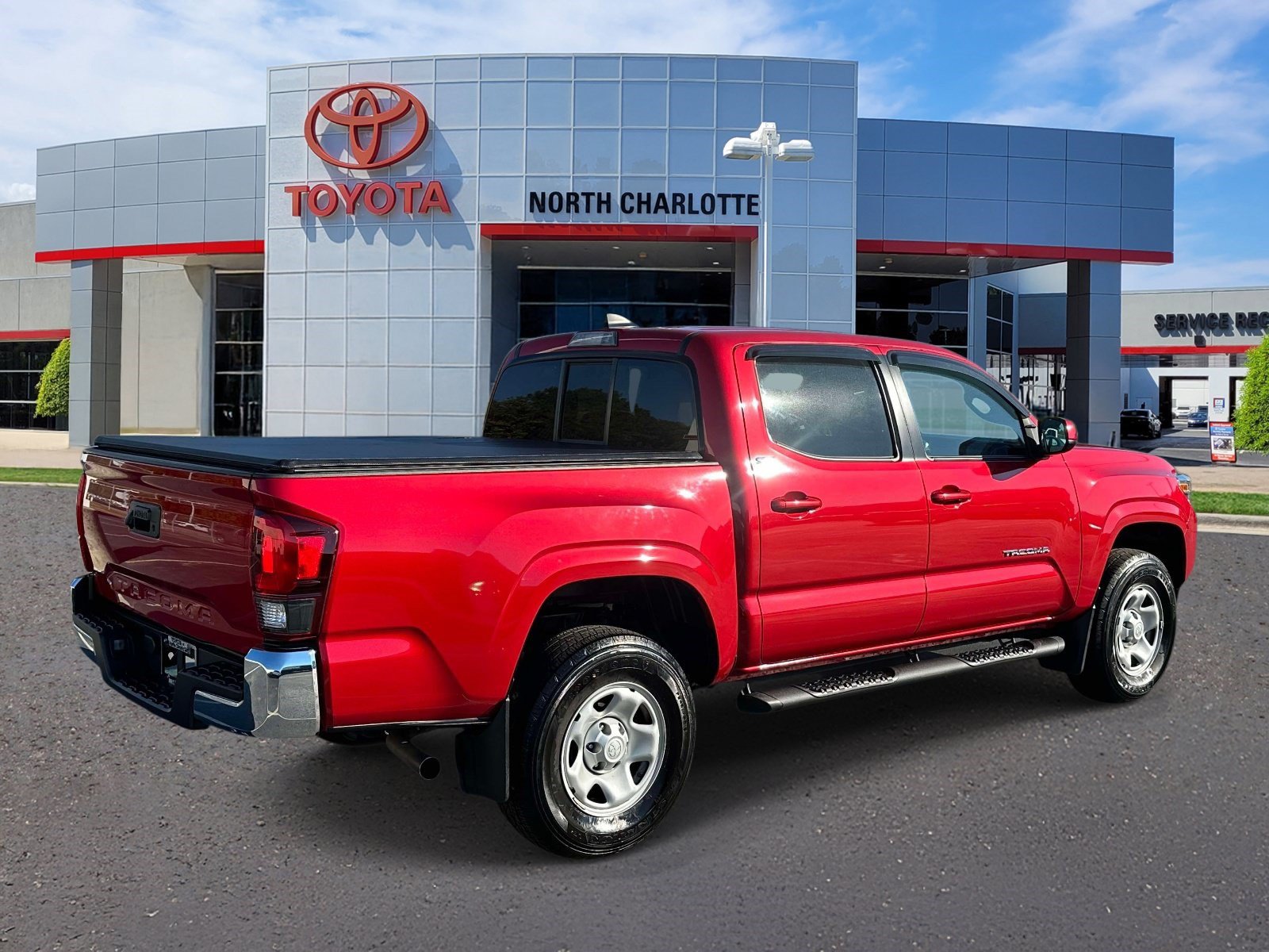 Used 2023 Toyota Tacoma SR5 RWD image 6