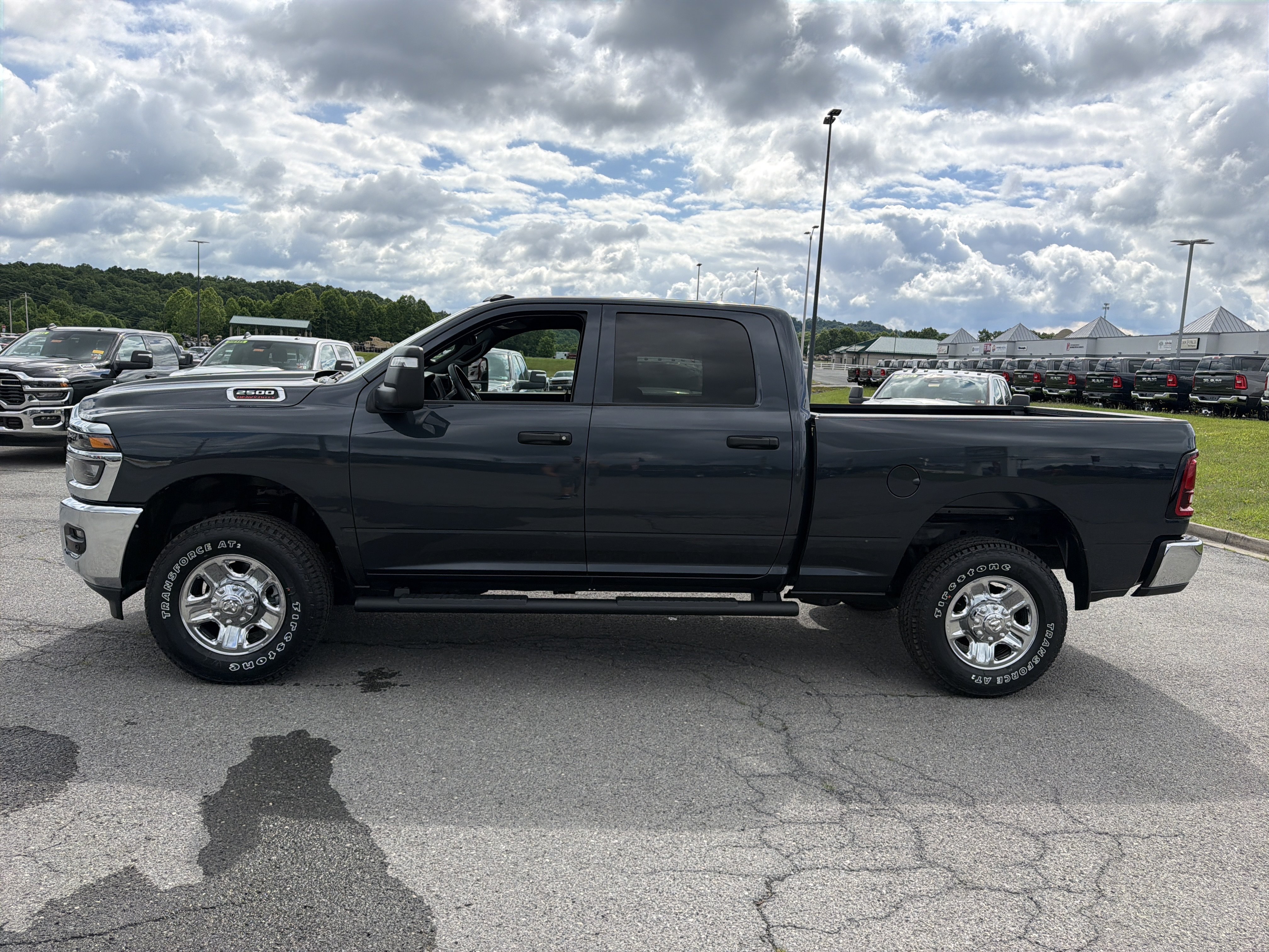 New 2026 RAM 2500 Tradesman AWD/4WD image 11