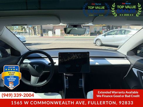 Used 2018 Tesla Model 3 Mid Range RWD image 29