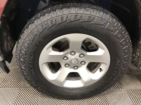 Used 2019 RAM 1500 Tradesman image 28