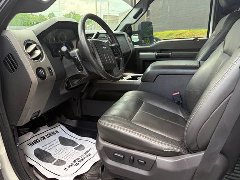 Used 2011 Ford F350 Lariat w/ Lariat Interior Pkg AWD/4WD image 5