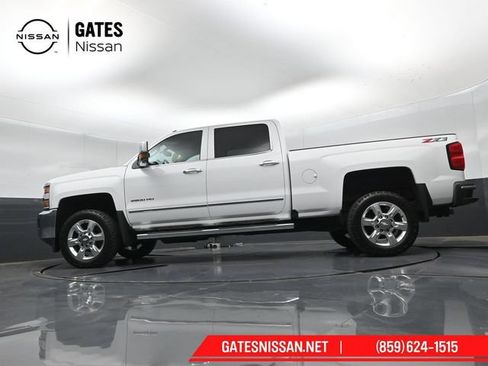 Used 2019 Chevrolet Silverado 2500 LTZ w/ Duramax Plus Package AWD/4WD image 41