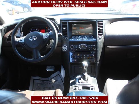 Used 2009 INFINITI FX35 AWD w/ Navigation Pkg image 8