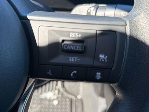 Used 2026 Nissan Kicks SV w/ SV Premium Package AWD/4WD image 12